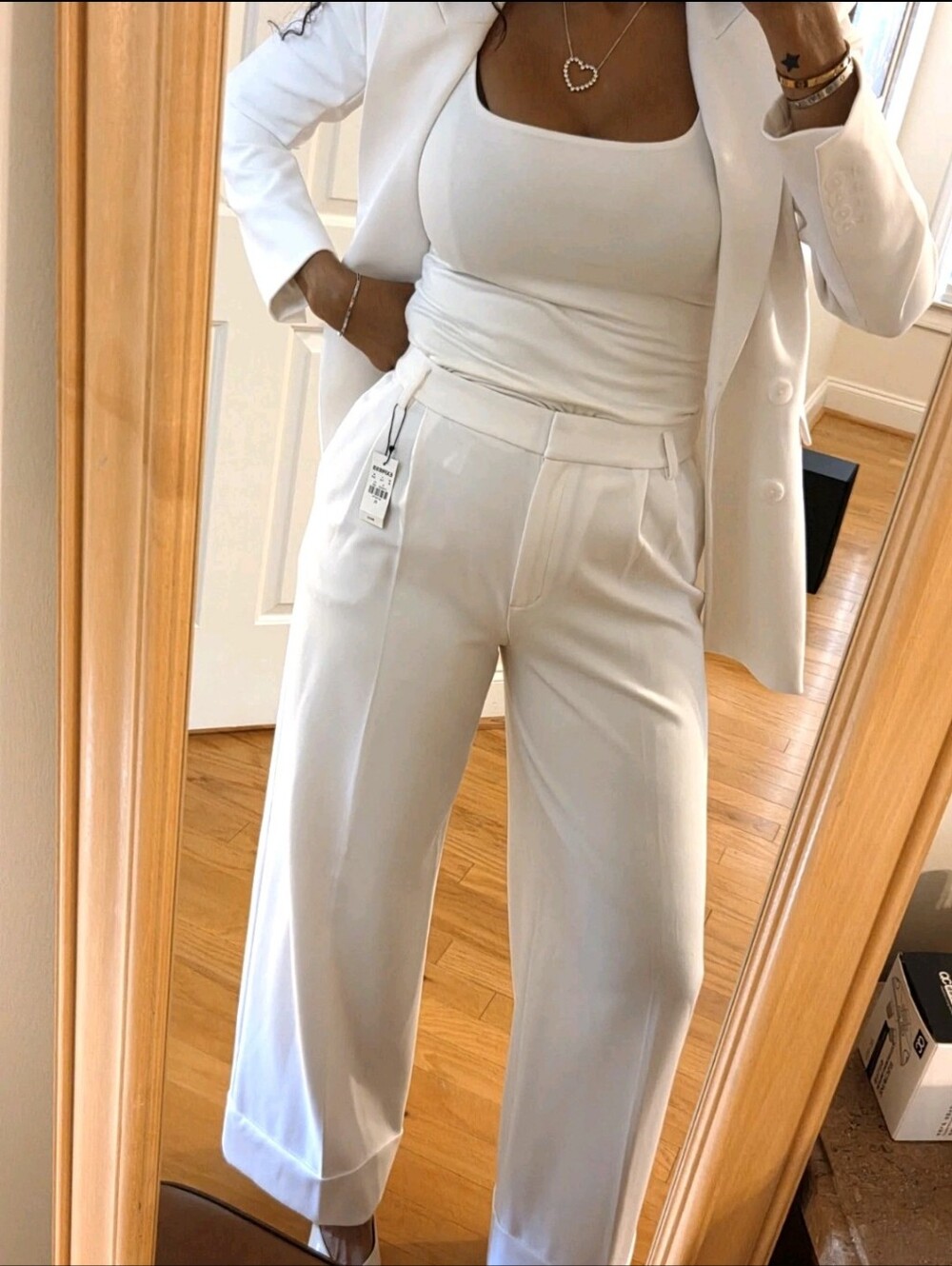 Express White Double Breasted Hourglass Blazer & Pantsuit-Retail $250-NWT-banana - Picture 11 of 11